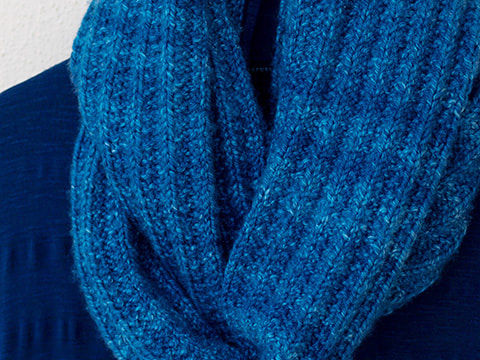 Sawston Scarf Knitting Pattern by Wyndlestraw Designs, www.wyndlestrawdesigns.com