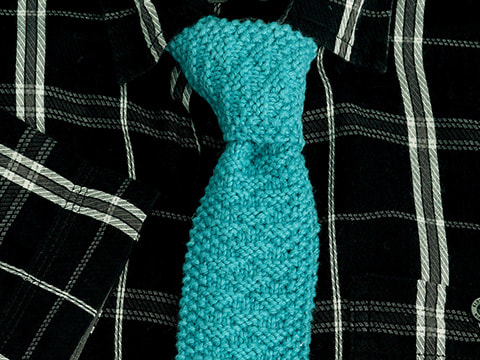 Okehampton Tie Knitting Pattern by Wyndlestraw Designs, www.wyndlestrawdesigns.com