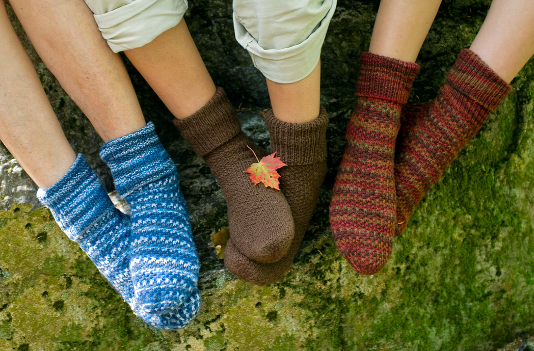Mentmore Socks by Moira Ravenscroft, Wyndlestraw Designs