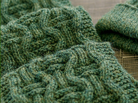 Grantchester Scarf Knitting Pattern by Wyndlestraw Designs, www.wyndlestrawdesigns.com