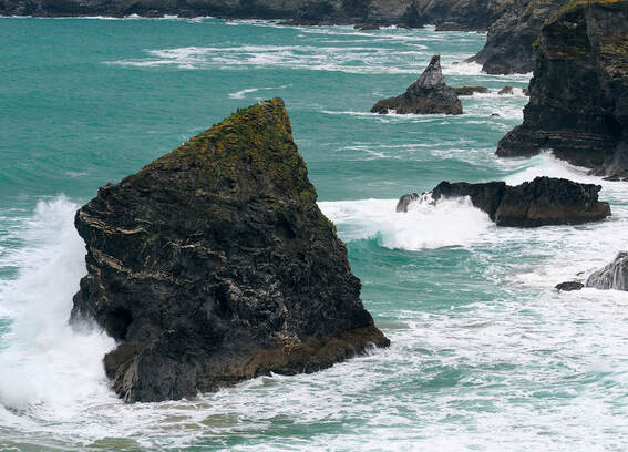 Cornish coast - Photo by Tim Ravenscroft, Wyndlestraw Designs