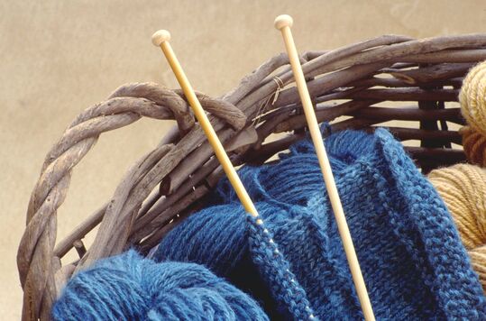 Indigo and coffee-dyed yarn by Moira Ravenscroft, Wyndlestraw Designs