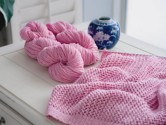 Knitting in progress, photo by Moira Ravenscroft, Wyndlestraw Designs