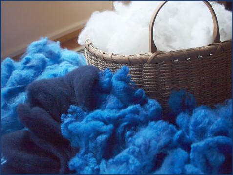 Fleece for Ocean Currents Rug by Moira Ravenscroft, Wyndlestraw Designs